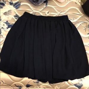 ‼️DONATING IN 24H‼️ Brandy Melville Navy Skirt